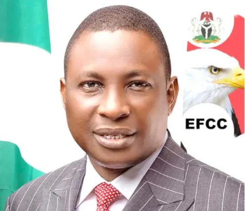EFCC hands over 1,452 recovered hostel items to education ministry