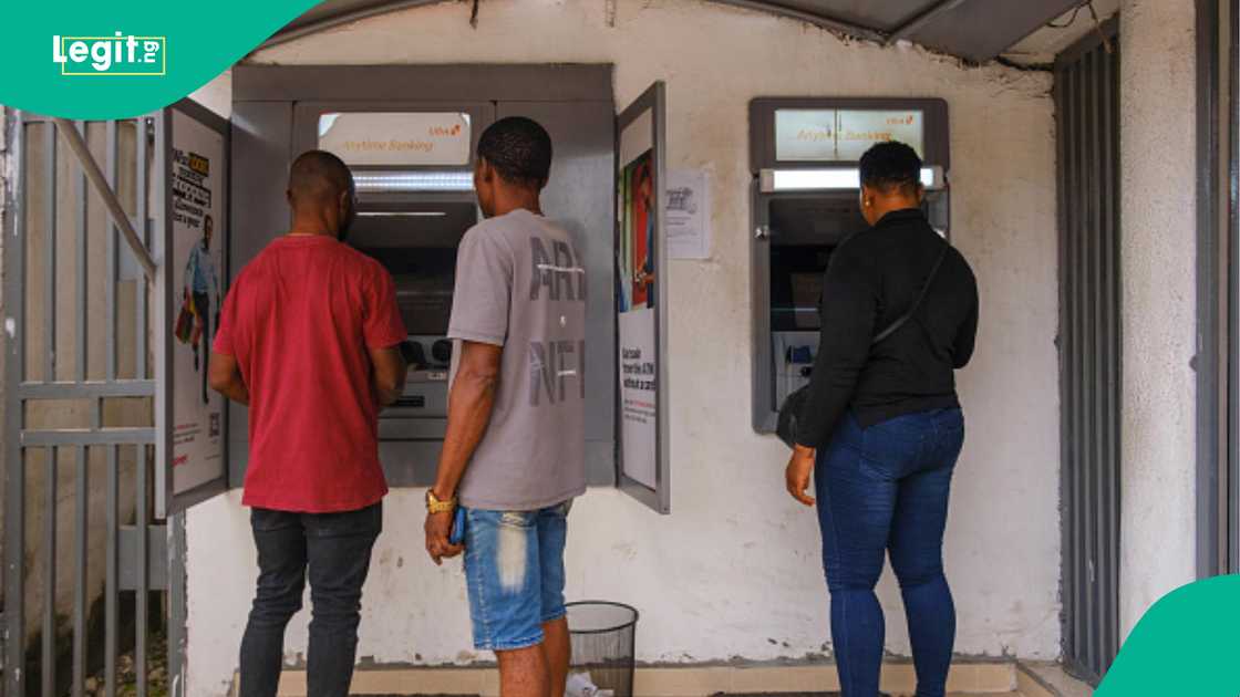 Nigerian banks raise overseas spending limits as FX liquidity improves